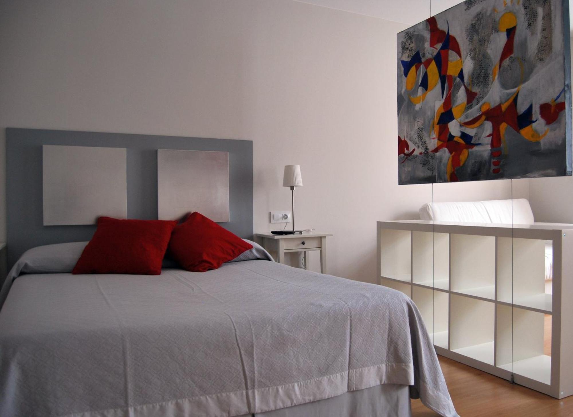 Apartamentos Plaza Mayor Llanes Eksteriør billede